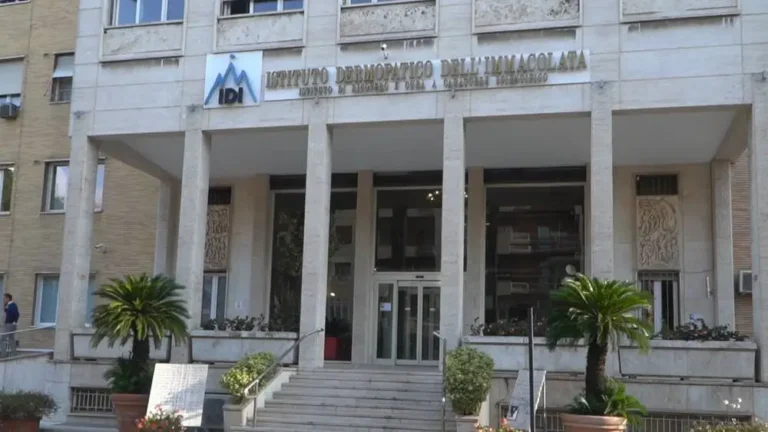 Idrosadenite suppurativa: definizione e opzioni terapeutiche per l’acne inversa