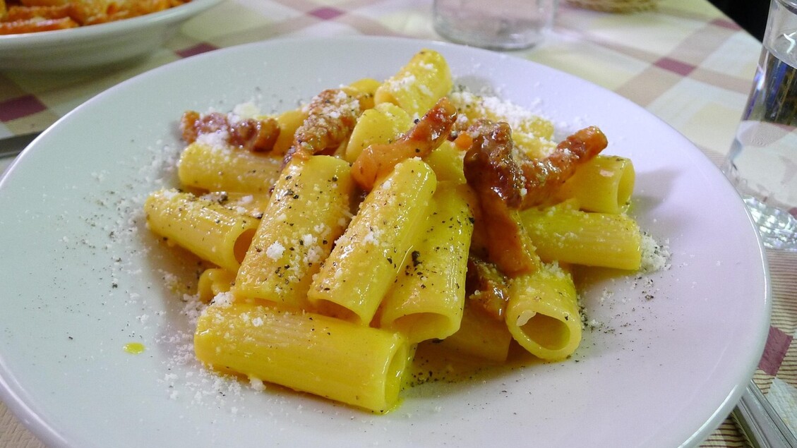 La carbonara si conferma il piatto più richiesto online, seguita dall’amatriciana