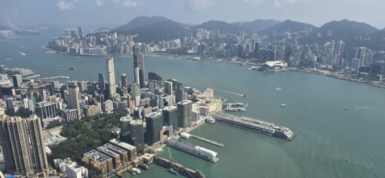 Noam: la birra che si distingue per un centimetro in più conquista i 50 Best Bars