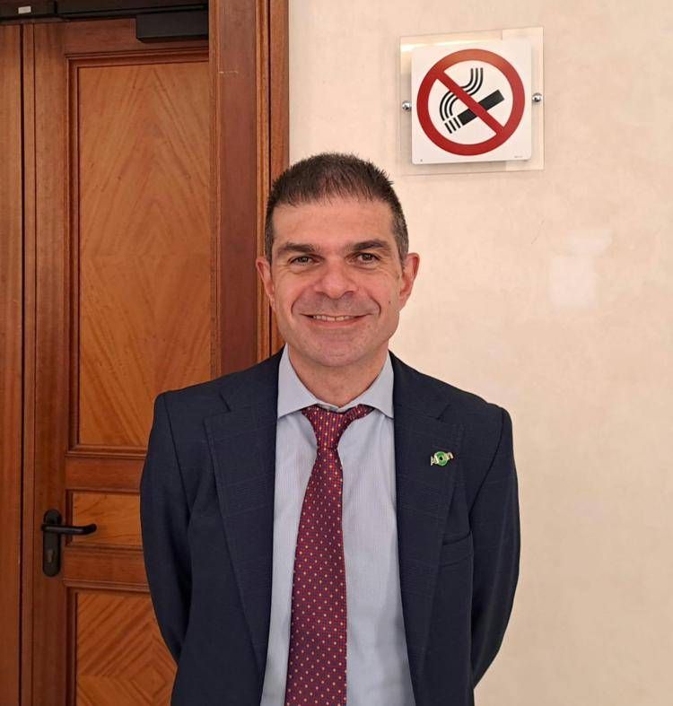 Fumo: Di Maio (Aiom) sottolinea come l’aumento del prezzo delle sigarette possa finanziare il Ssn e la prevenzione