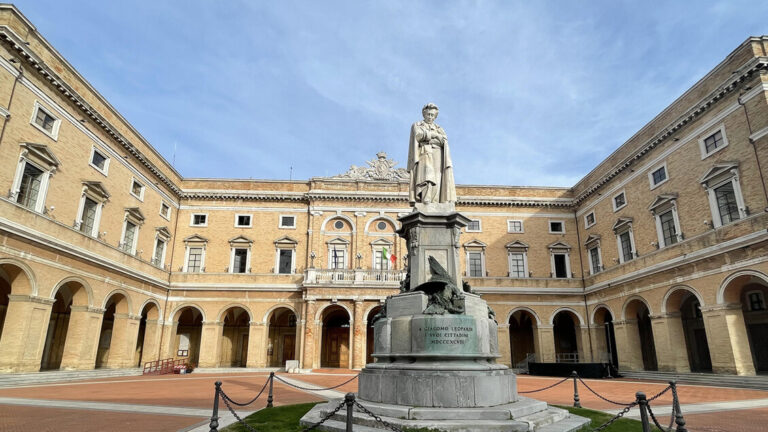 Leopardi Gourmet: un weekend a Recanati dedicato alle specialità del poeta