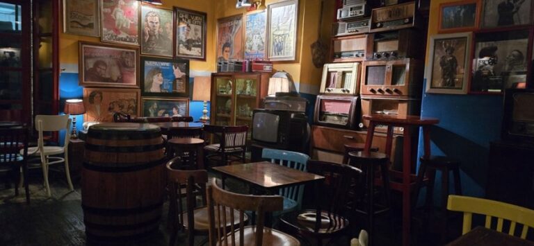 Radio Bar Tirana: il locale che dal 2009 rappresenta l’eccellenza della miscelazione in città